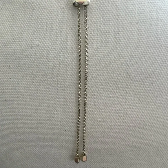 Kendra Scott Adjustable Pendant Necklace - Ivory Mother of Pearl/gold tone - EUC - Picture 4 of 4